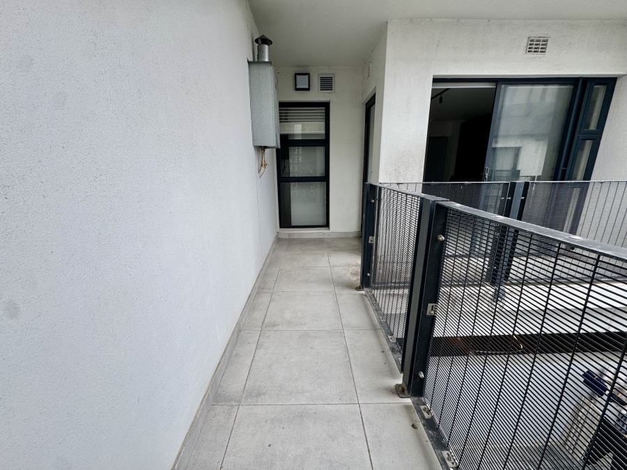 To Let 2 Bedroom Property for Rent in Table View Western Cape